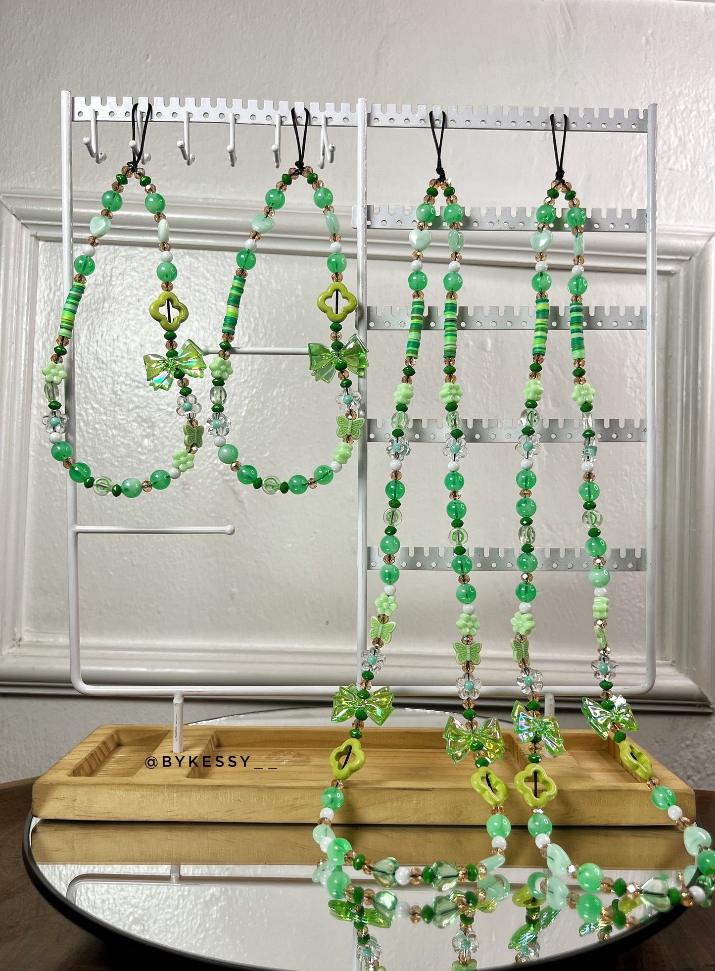 Wholesale Beaded Phone Straps & Lanyards – Handmade Cute & Trendy Aesthetic Phone Charms in Pink, Purple, Blue, Black & Multi-Color for iPhone, Samsung & Android