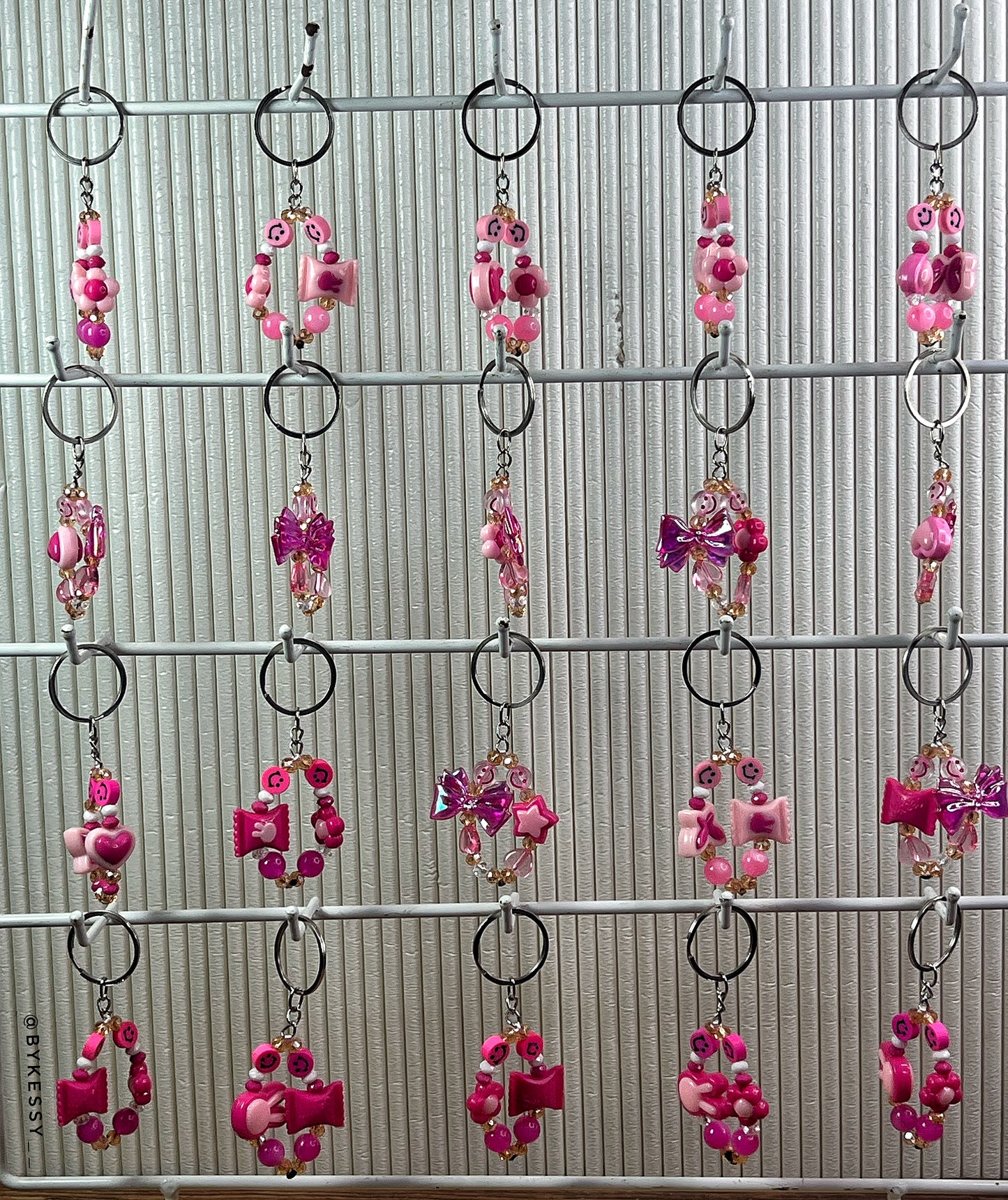 Wholesale Handmade Beaded Keychains – Twinkle Loop Keychain Series | Bag Charms | Custom Key Holders & Key Rings | Gift Ideas & Souvenirs | Free Shipping