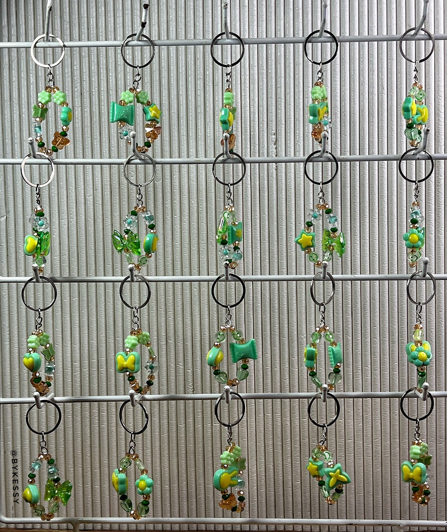 Wholesale Handmade Beaded Keychains – Twinkle Loop Keychain Series | Bag Charms | Custom Key Holders & Key Rings | Gift Ideas & Souvenirs | Free Shipping