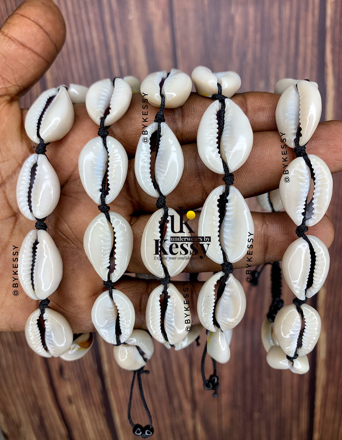 Natural Cowrie Shell Adjustable Bracelet